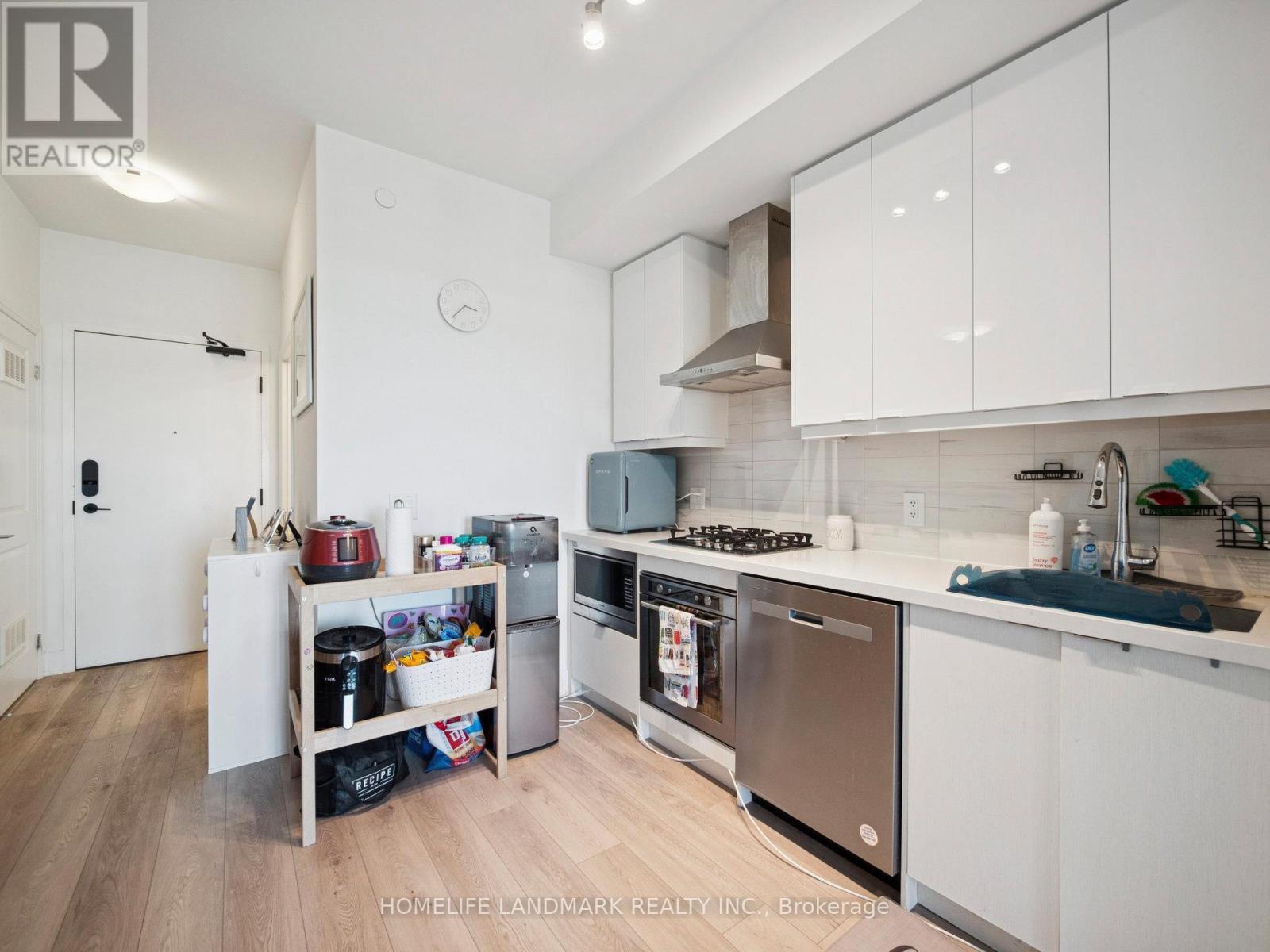525 - 11750 Ninth Line, Whitchurch-Stouffville, ON - Indoor Photo Showing Kitchen