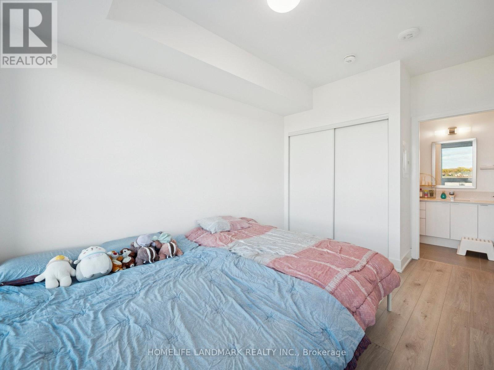 525 - 11750 Ninth Line, Whitchurch-Stouffville, ON - Indoor Photo Showing Bedroom