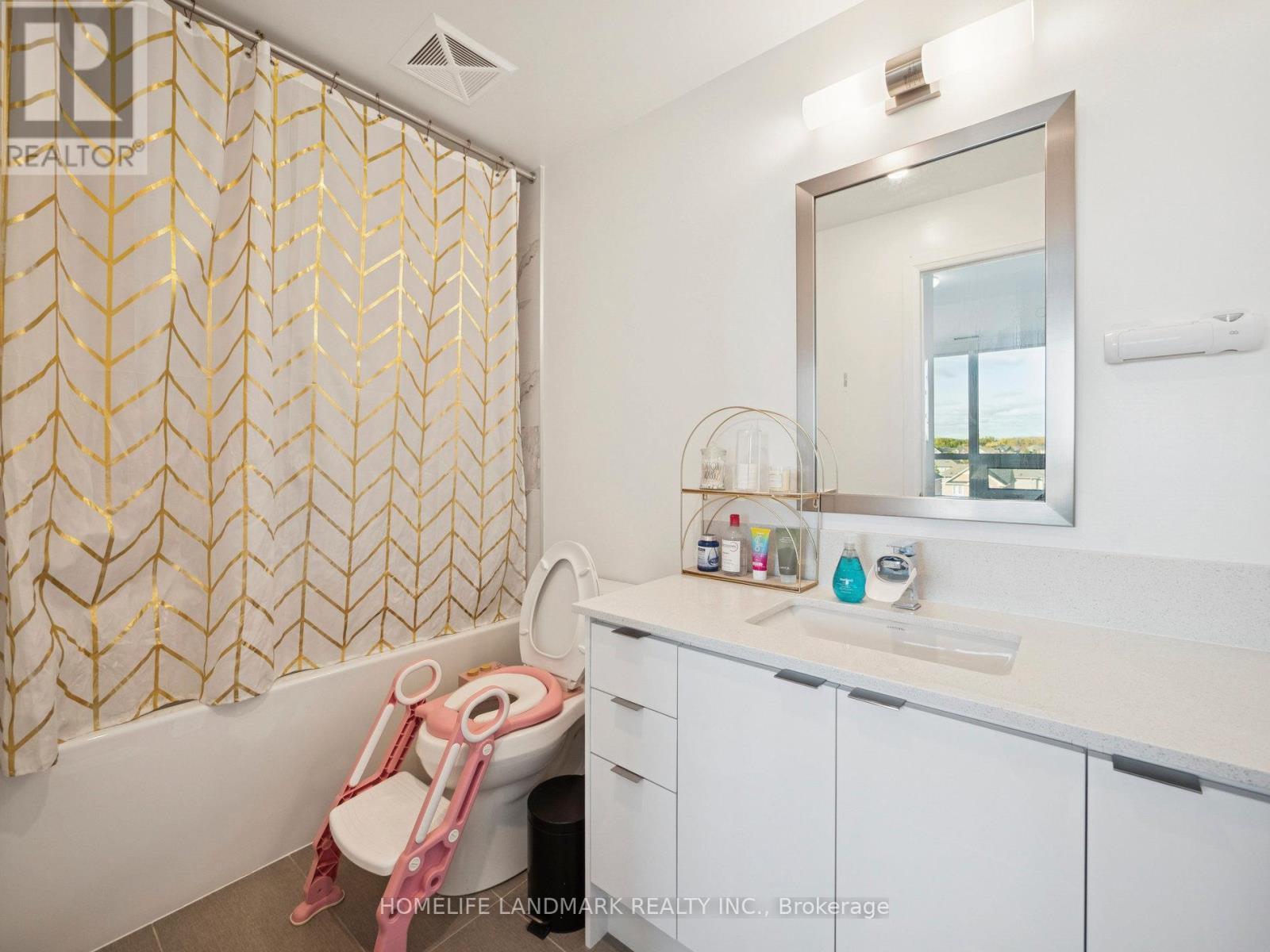 525 - 11750 Ninth Line, Whitchurch-Stouffville, ON - Indoor Photo Showing Bathroom