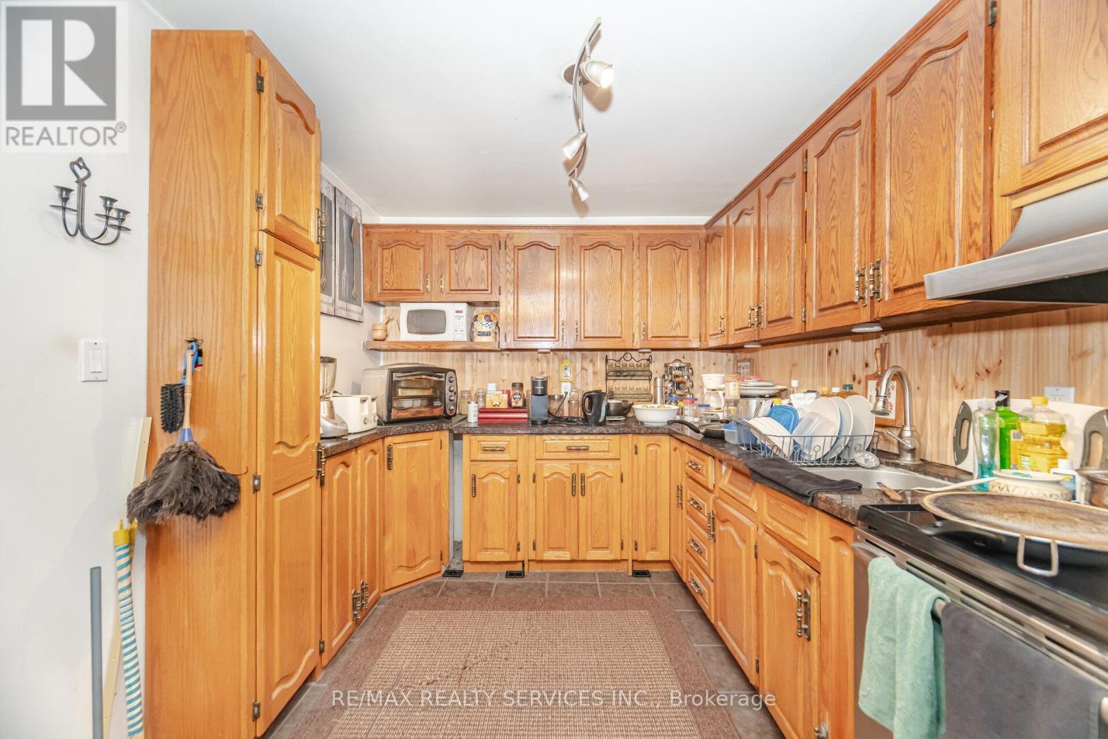 764059 240 Side Road, Melancthon, ON - Indoor Photo Showing Kitchen