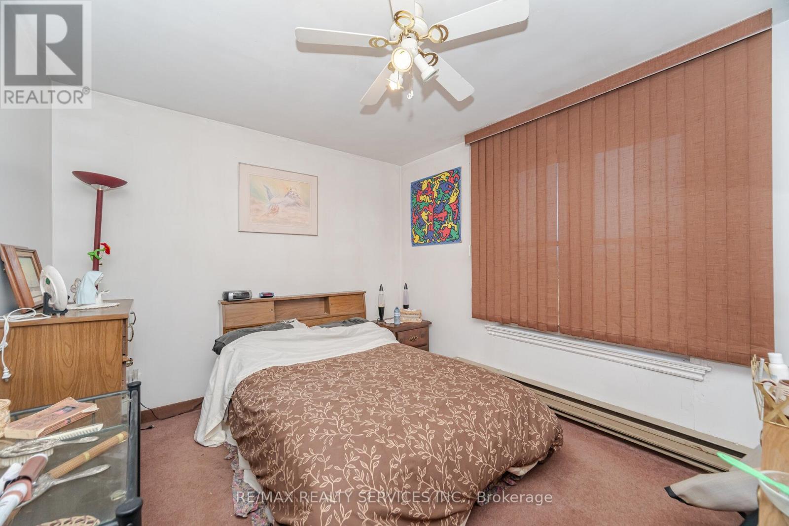 764059 240 Side Road, Melancthon, ON - Indoor Photo Showing Bedroom