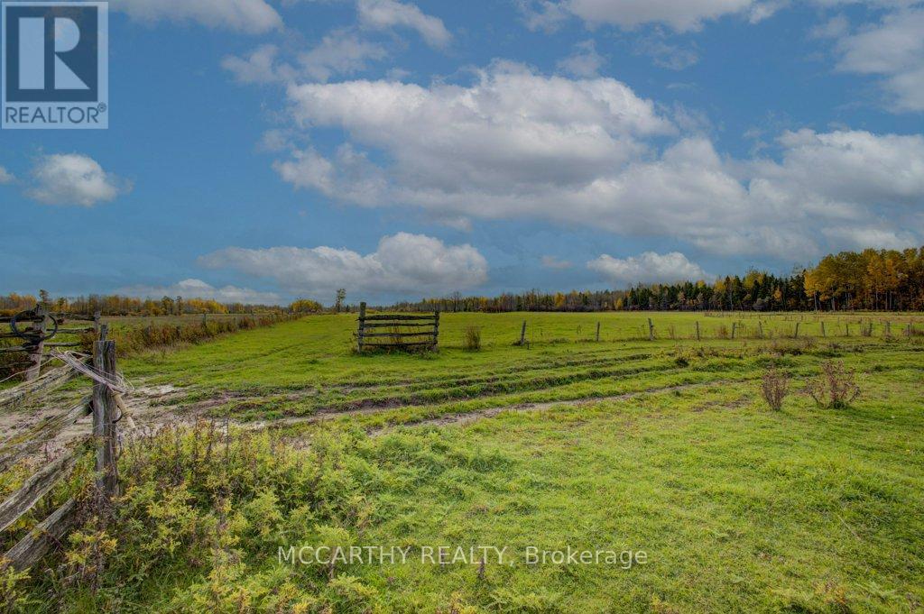 Hay and pasture, fenced - 713630 Durham Road B, Grey Highlands, ON