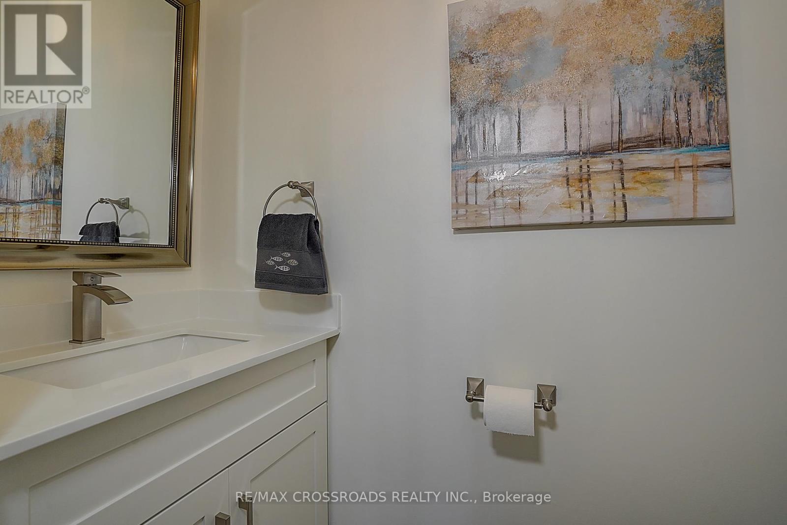 106 Milos Road, Richmond Hill, ON - Indoor Photo Showing Bathroom