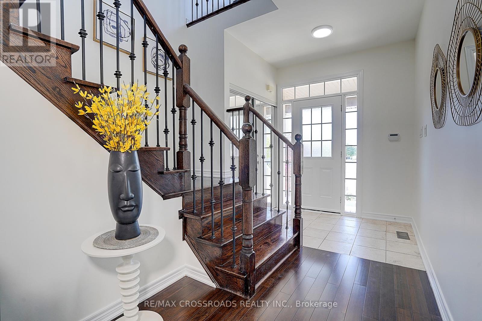 106 Milos Road, Richmond Hill, ON - Indoor Photo Showing Other Room