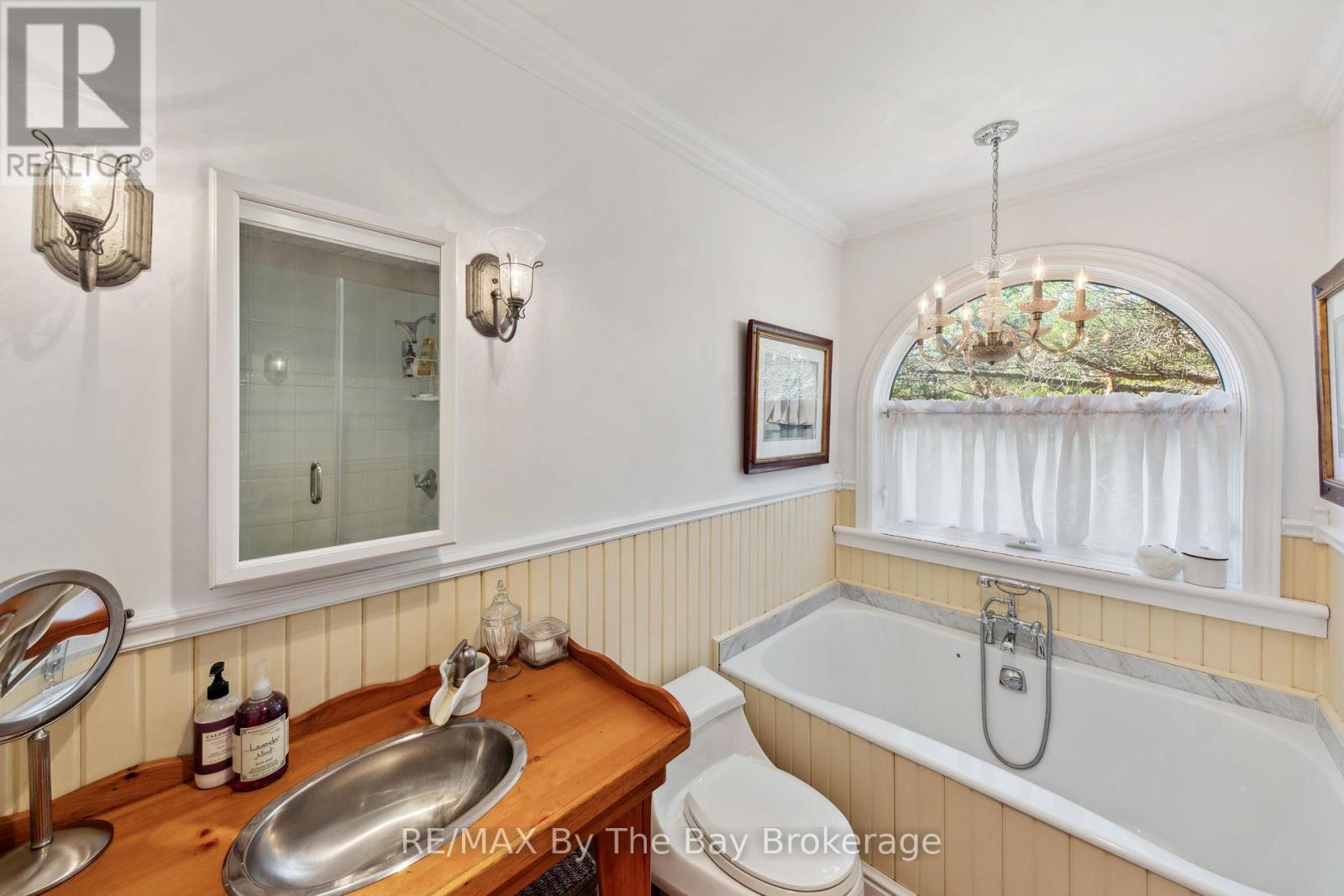 261 Kim T Lane, Georgian Bay (Baxter), ON - Indoor Photo Showing Bathroom