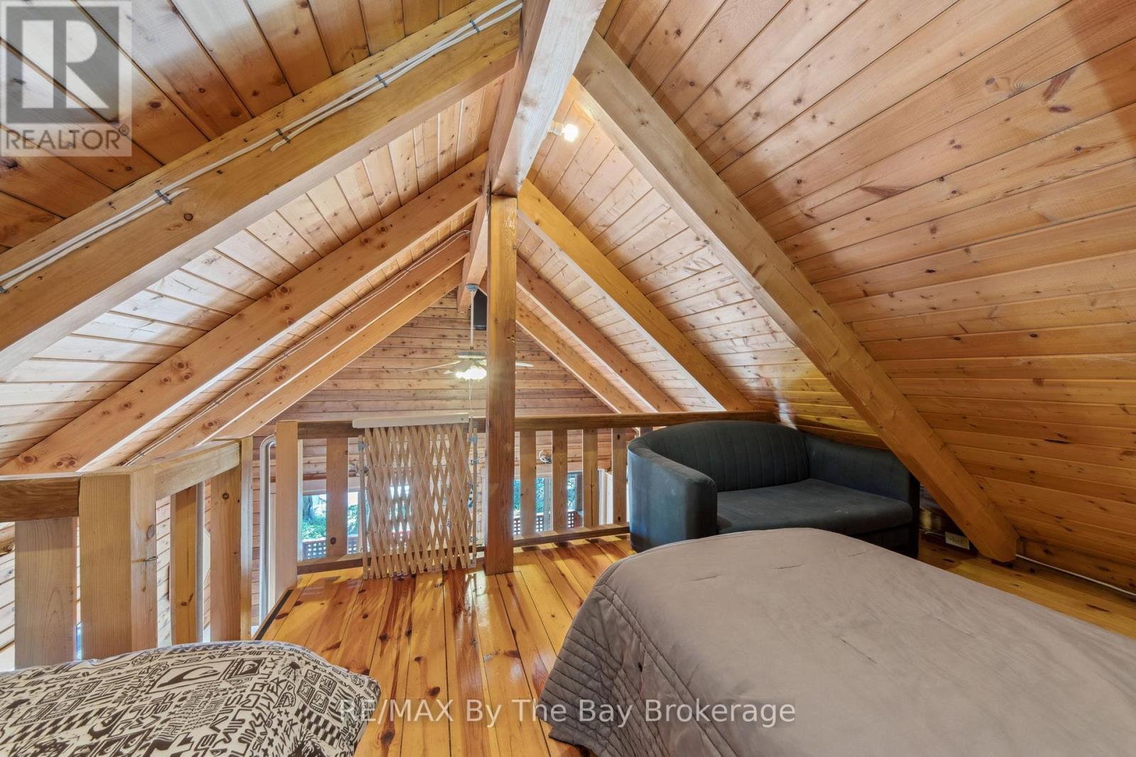 261 Kim T Lane, Georgian Bay (Baxter), ON - Indoor