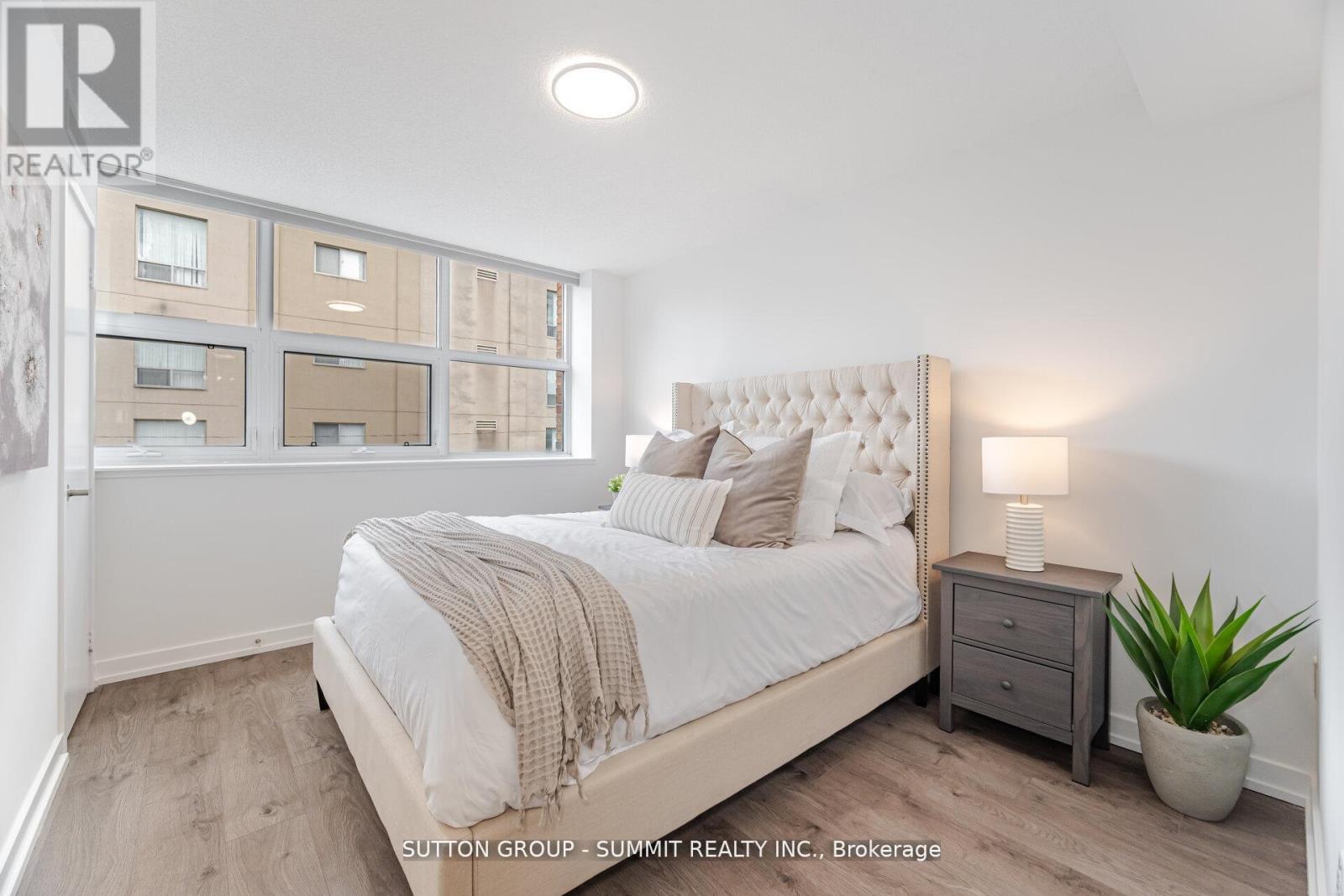 311 - 1410 Dupont Street, Toronto, ON - Indoor Photo Showing Bedroom