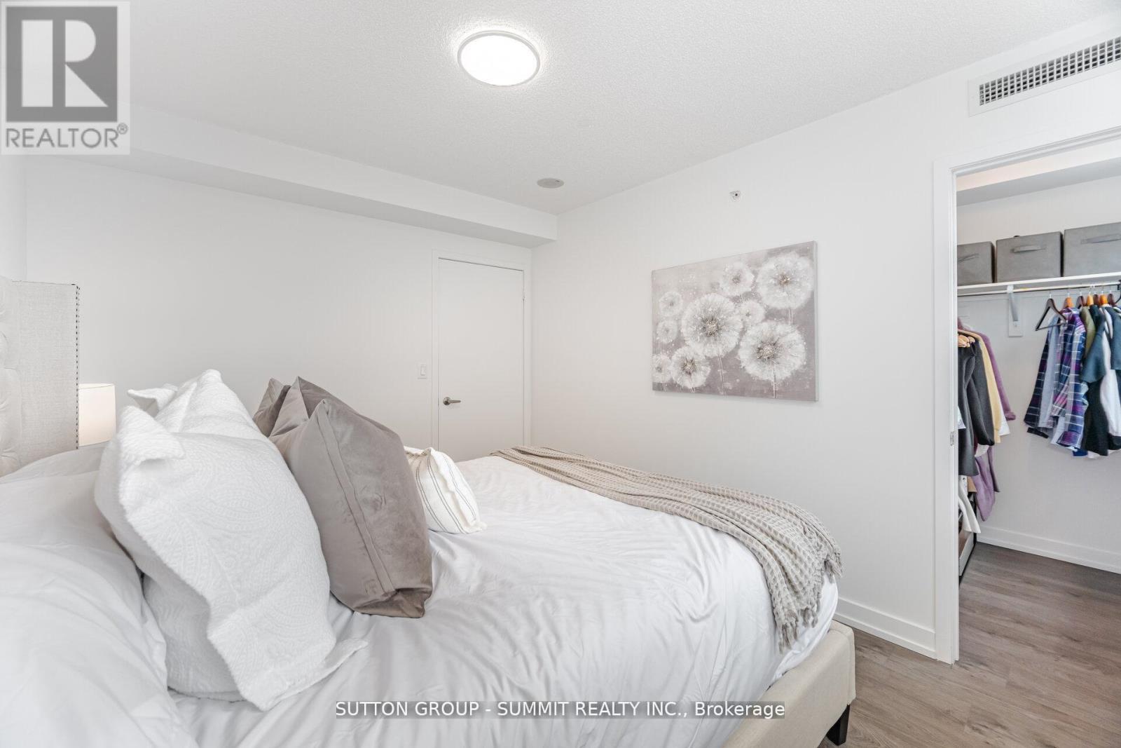 311 - 1410 Dupont Street, Toronto, ON - Indoor Photo Showing Bedroom