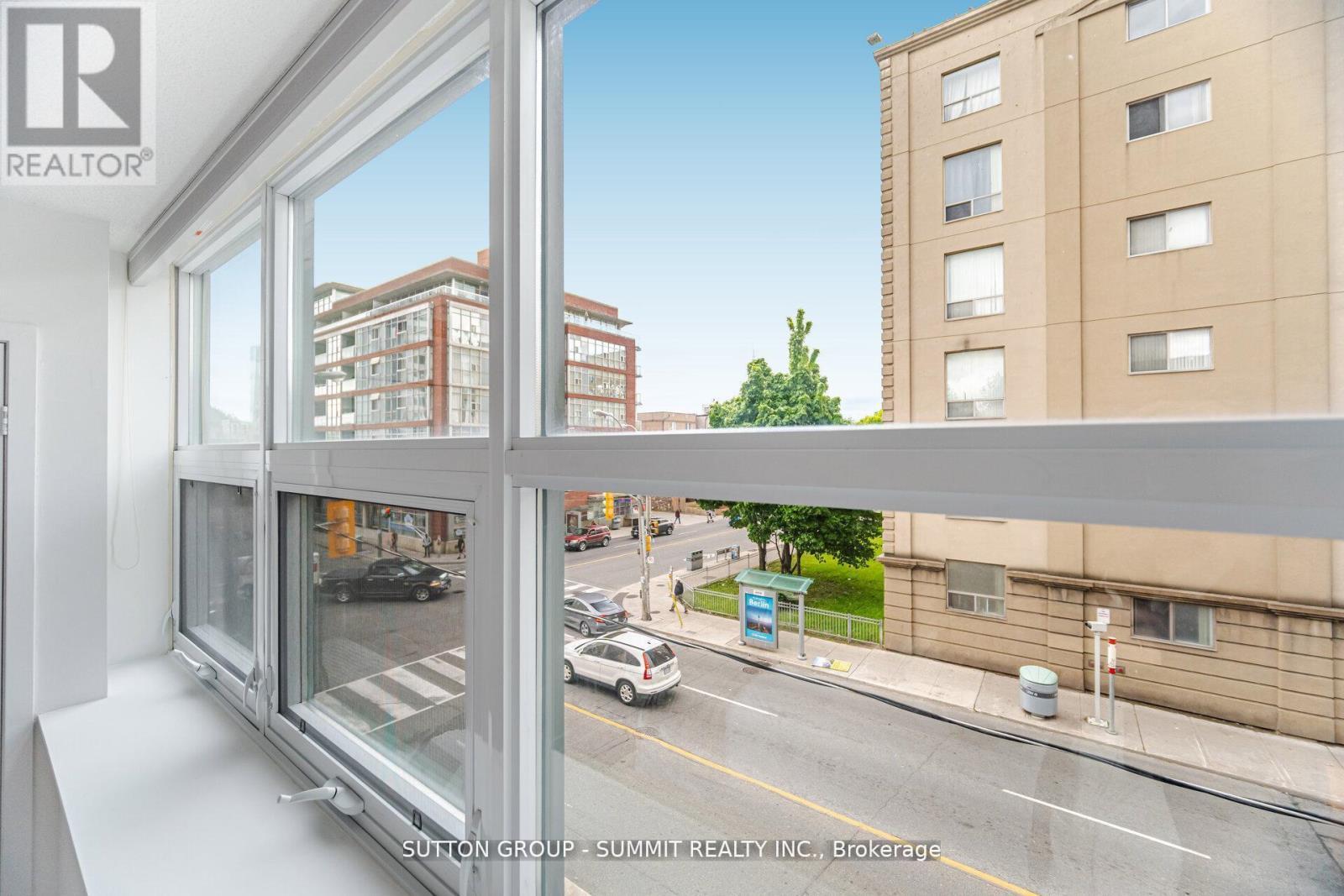 311 - 1410 Dupont Street, Toronto, ON - Photo Showing Other Room