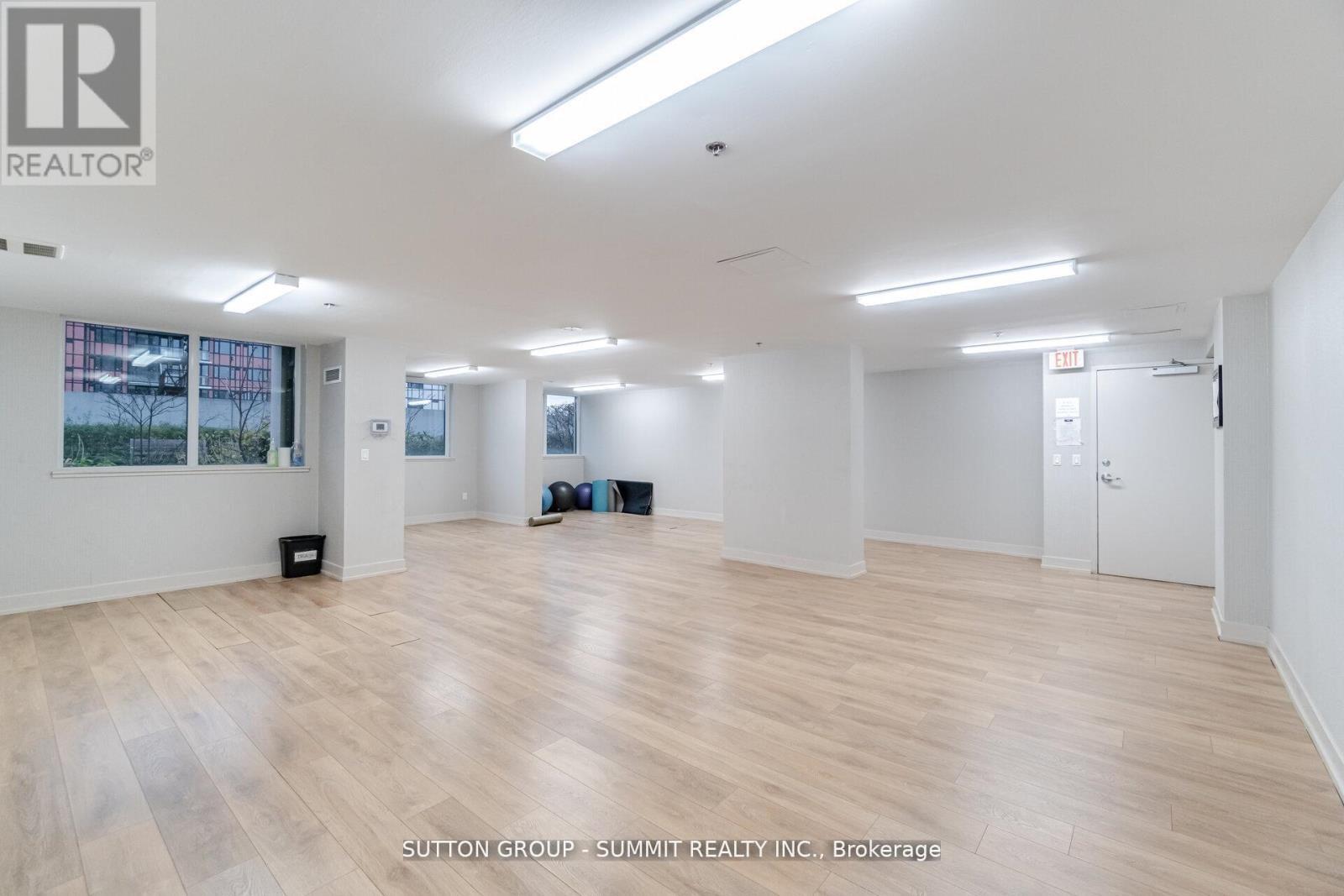 311 - 1410 Dupont Street, Toronto, ON - Indoor