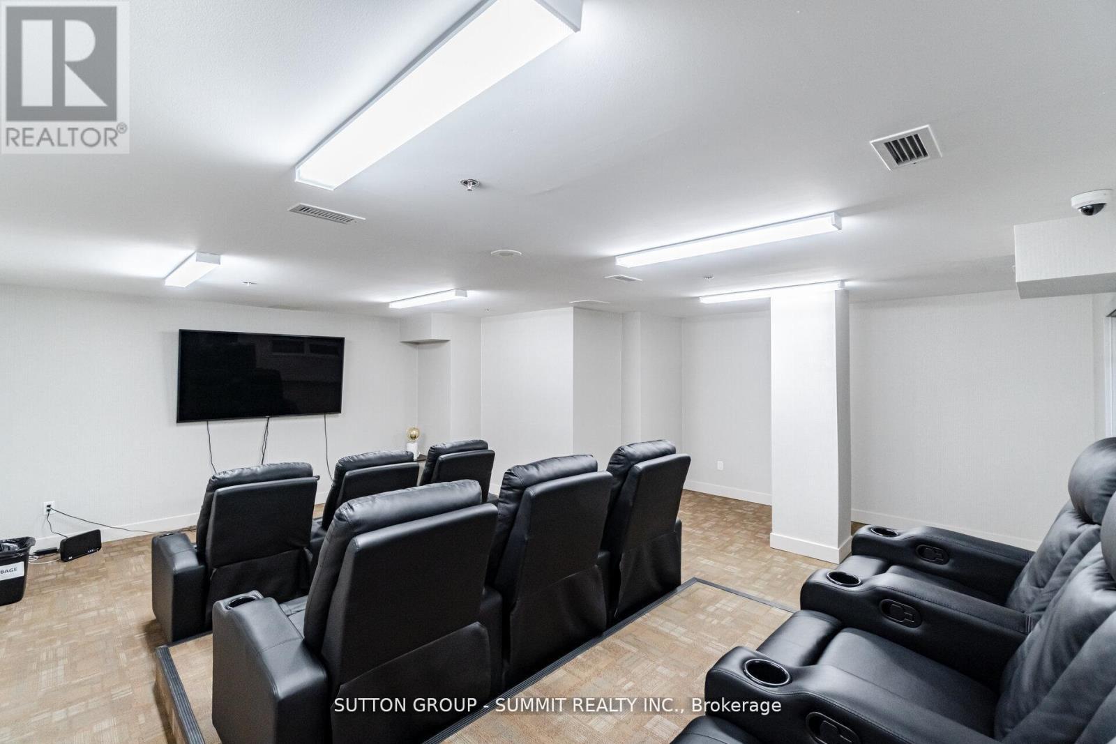 311 - 1410 Dupont Street, Toronto, ON - Indoor