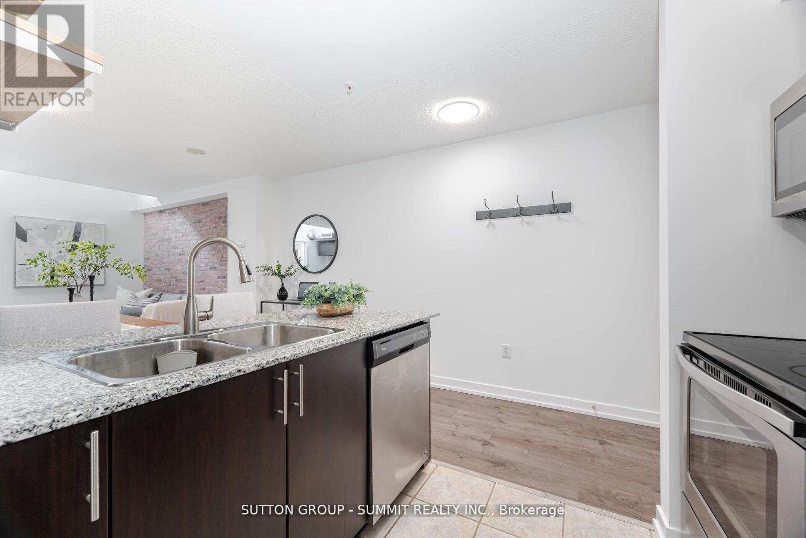 311 - 1410 Dupont Street, Toronto, ON - Indoor Photo Showing Kitchen With Double Sink With Upgraded Kitchen