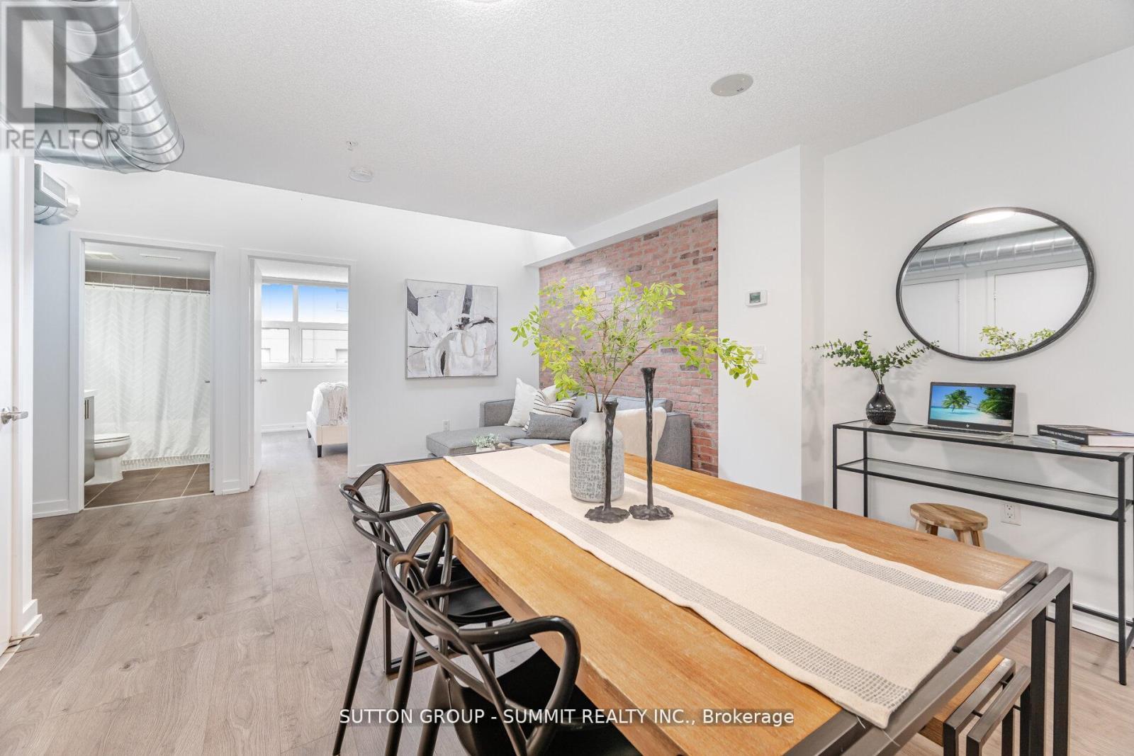 311 - 1410 Dupont Street, Toronto, ON - Indoor