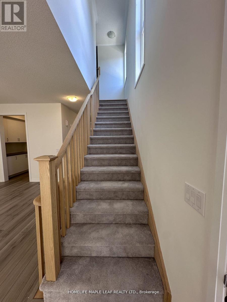 201 - 585 Colborne Street E, Brantford, ON - Indoor Photo Showing Other Room