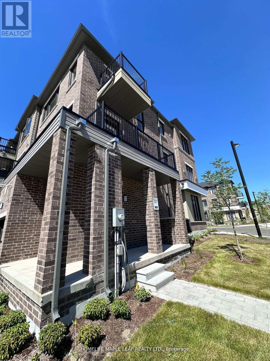 201 - 585 Colborne Street E, Brantford, ON - Outdoor With Balcony