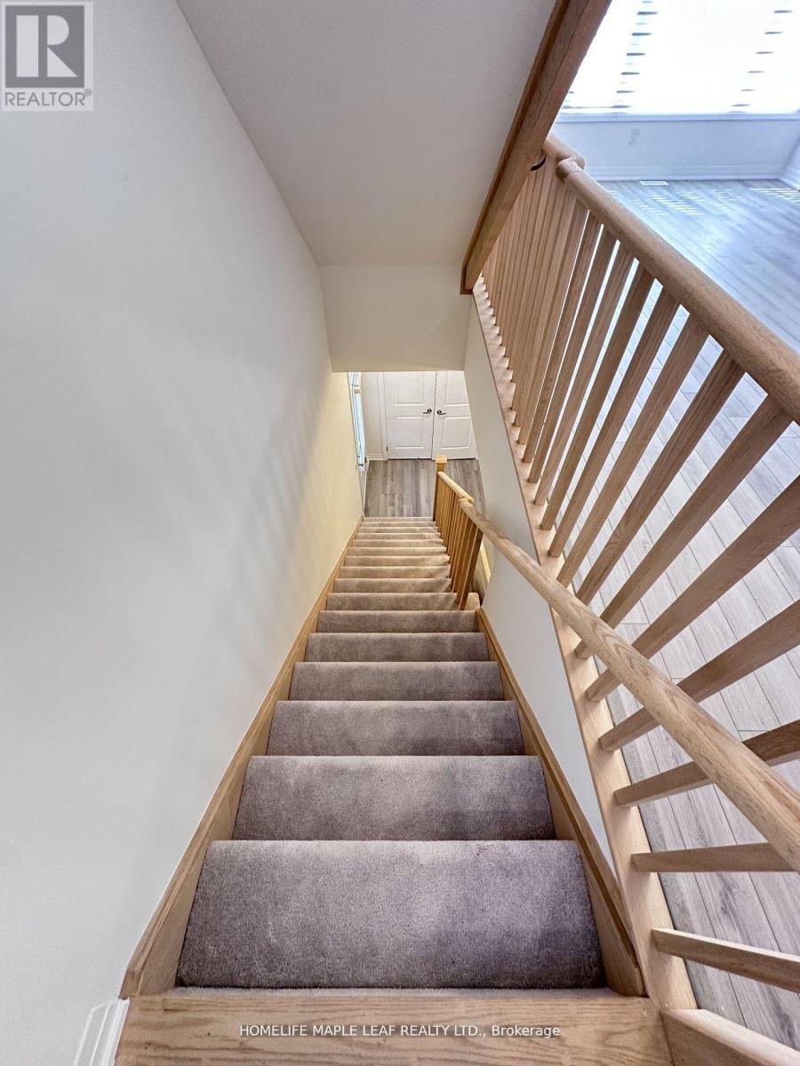 201 - 585 Colborne Street E, Brantford, ON - Indoor Photo Showing Other Room