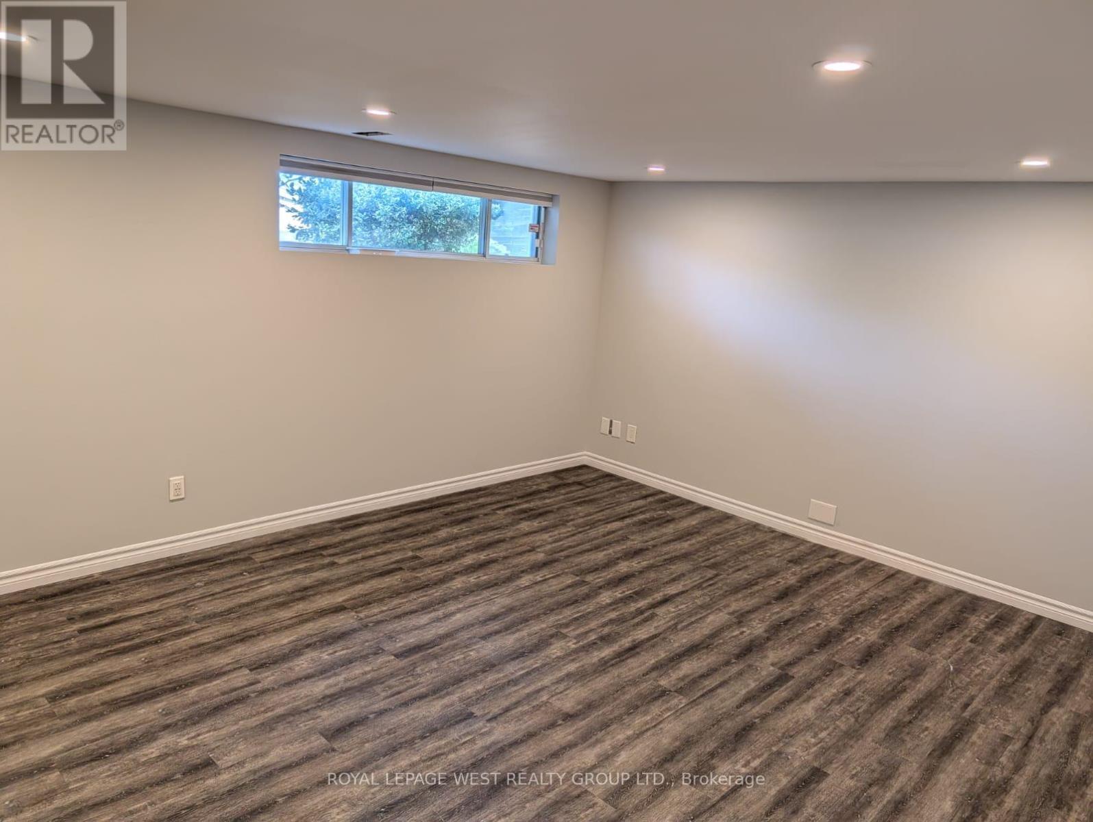 12 Leavenworth Crescent, Toronto, ON - Indoor