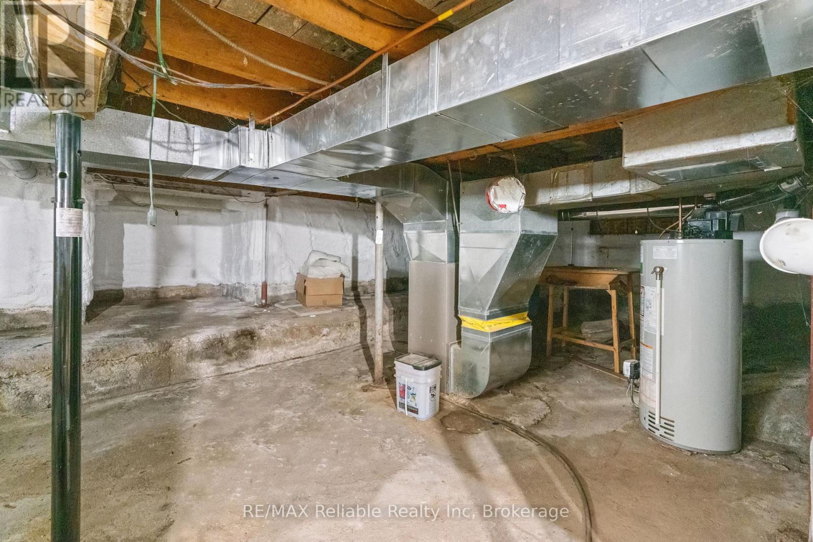 42 West William Street, Huron East (Seaforth), ON - Indoor Photo Showing Basement