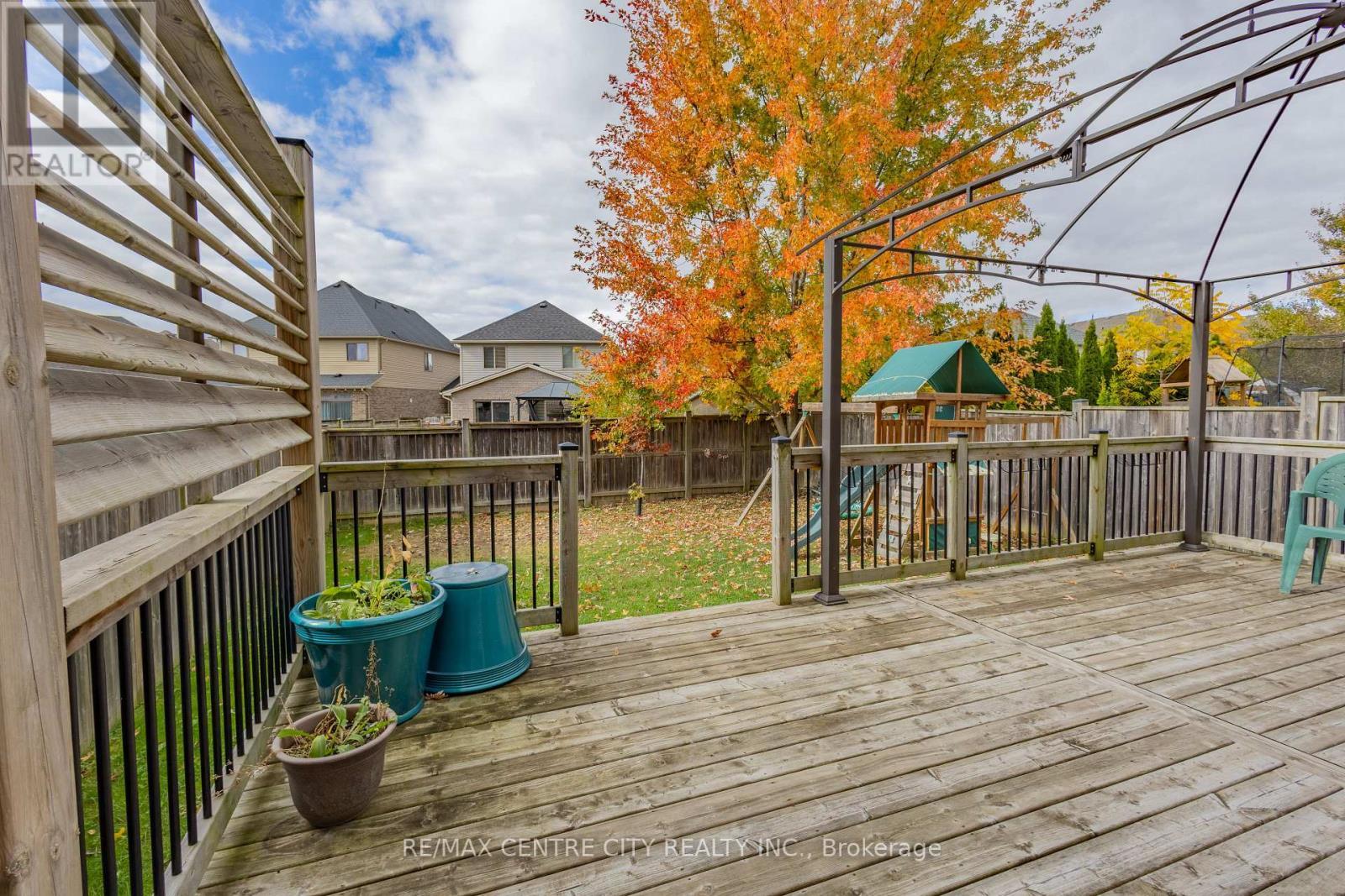850 Queensborough Crescent, London North (North I), ON - Outdoor With Deck Patio Veranda