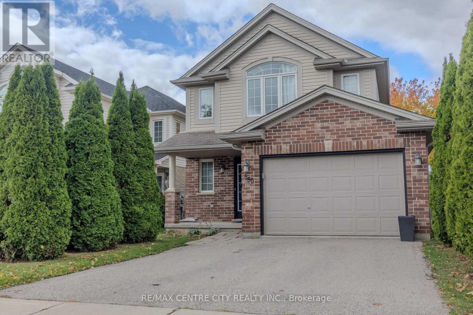 850 Queensborough Crescent, London North (North I), ON - Outdoor
