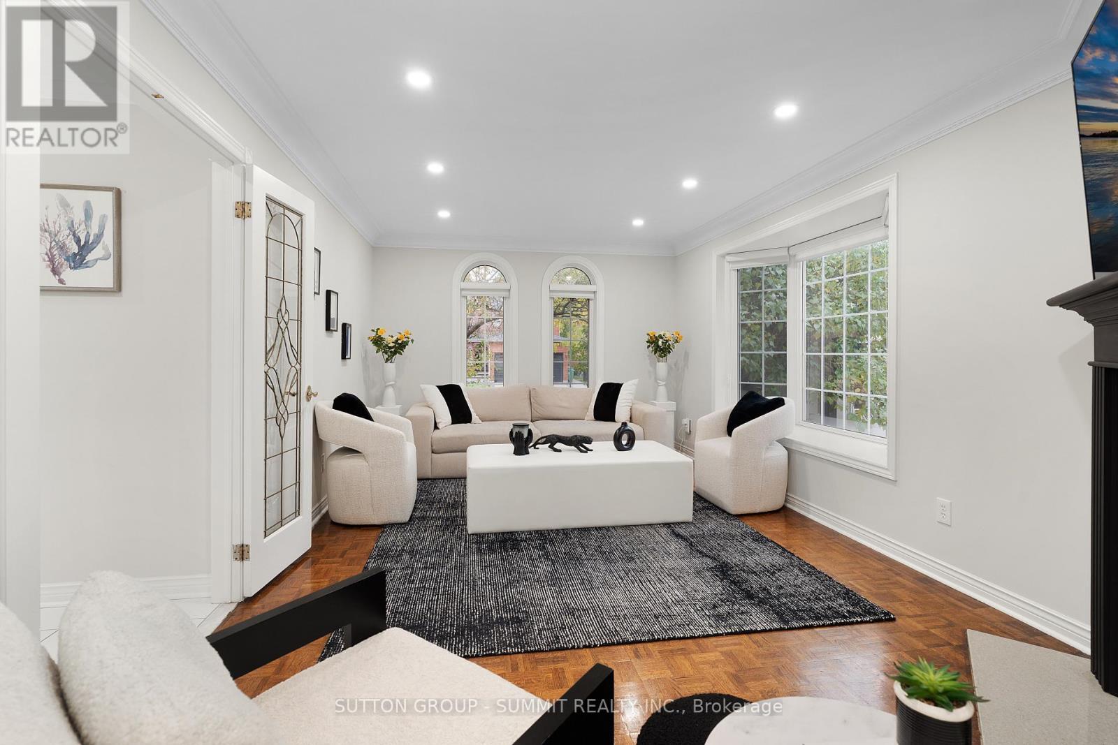 3353 Loyalist Drive, Mississauga, ON - Indoor Photo Showing Other Room