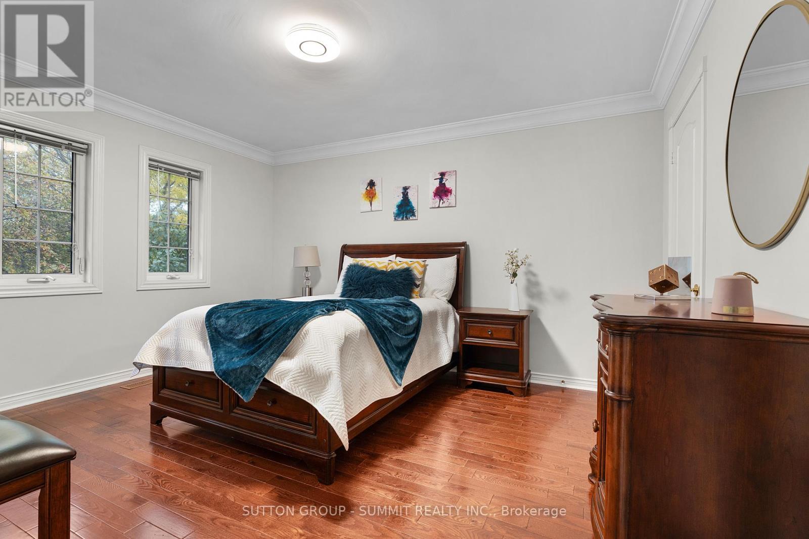 3353 Loyalist Drive, Mississauga, ON - Indoor Photo Showing Bedroom