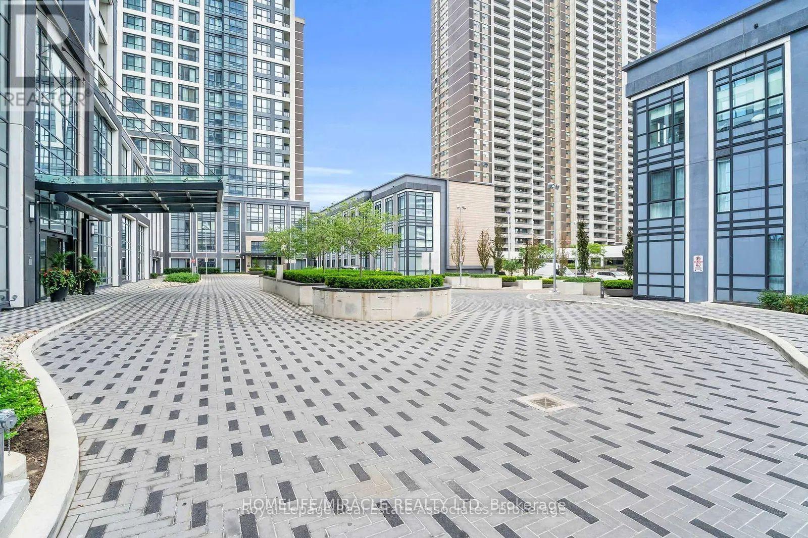 3510 - 7 Mabelle Avenue, Toronto, ON - Outdoor With Facade