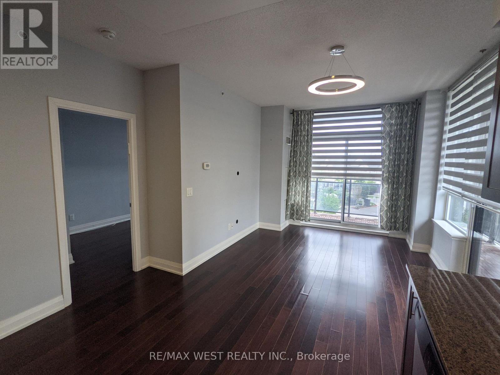 404 - 85 North Park Road, Vaughan, ON - Indoor Photo Showing Other Room