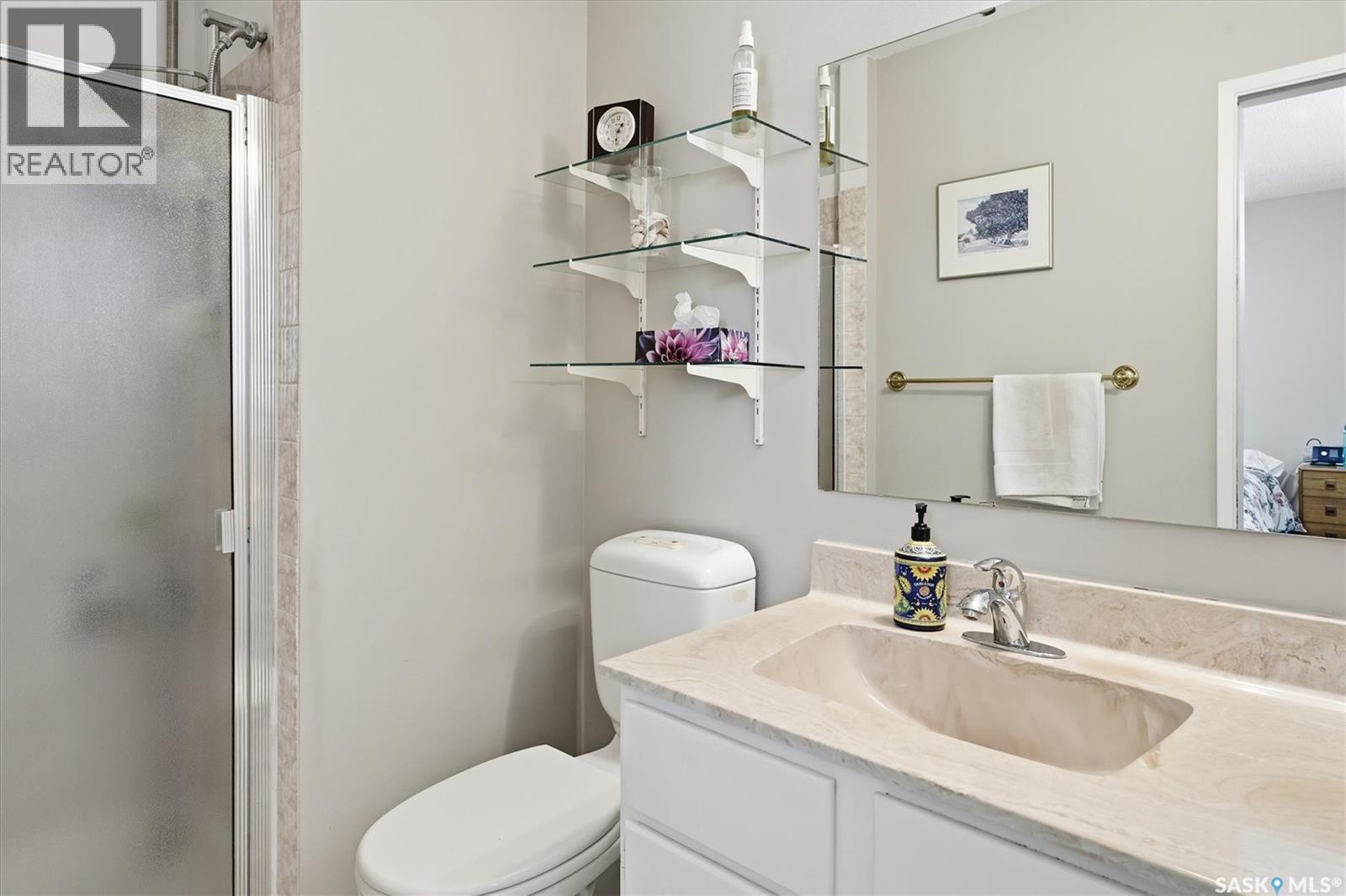 619 Trent Crescent, Saskatoon, SK - Indoor Photo Showing Bathroom