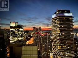 5903 - 14 YORK STREET Toronto, ON M5J 0B1