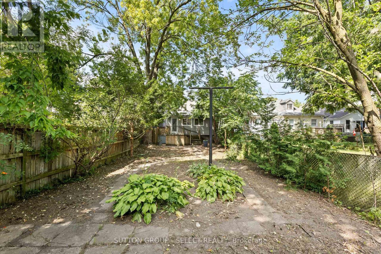 25 Partridge Street, London East (East B), ON - Outdoor