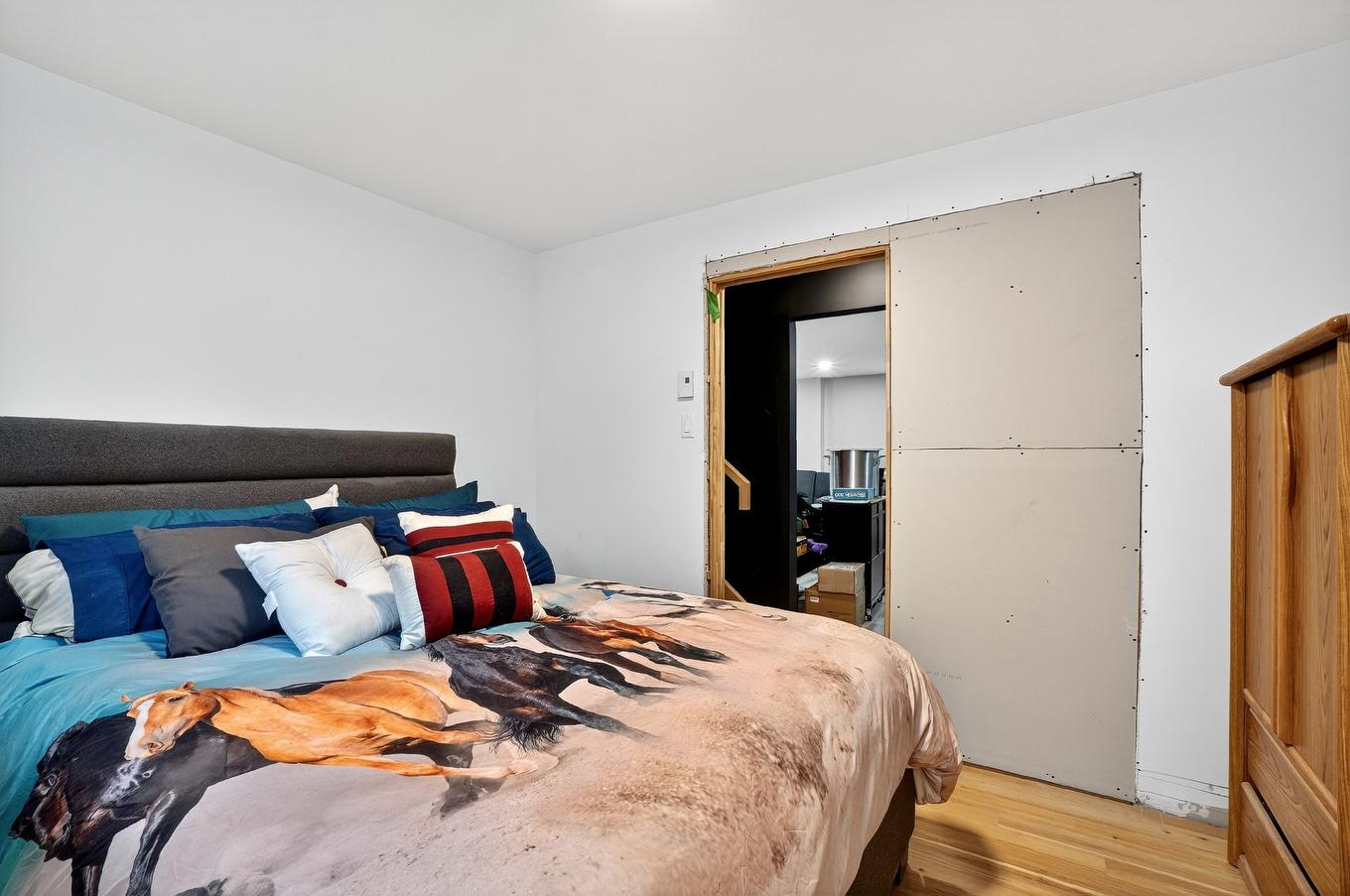 Bedroom - 1855 Ch. Morrisson, Saint-Lin/Laurentides, QC - Indoor Photo Showing Bedroom