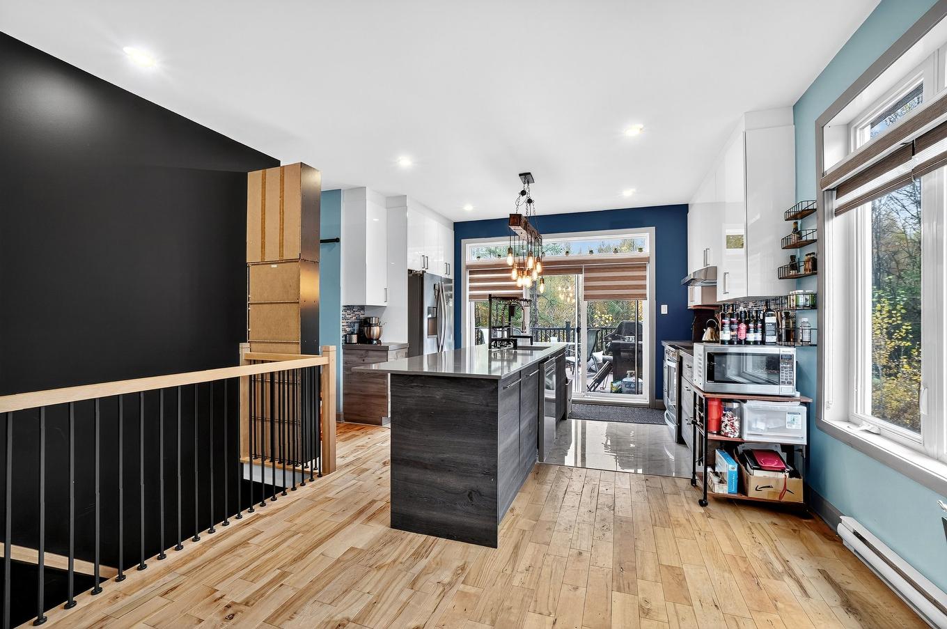 Overall view - 1855 Ch. Morrisson, Saint-Lin/Laurentides, QC - Indoor Photo Showing Other Room