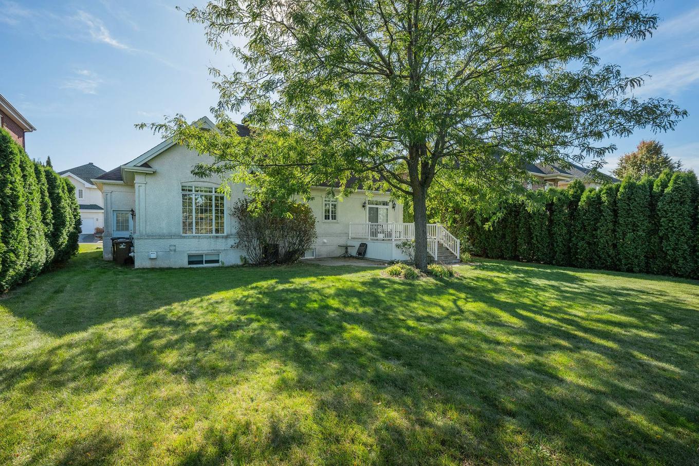 Face arrière - 67 Rue Pierre-Vézina, Saint-Jean-Sur-Richelieu, QC - Outdoor