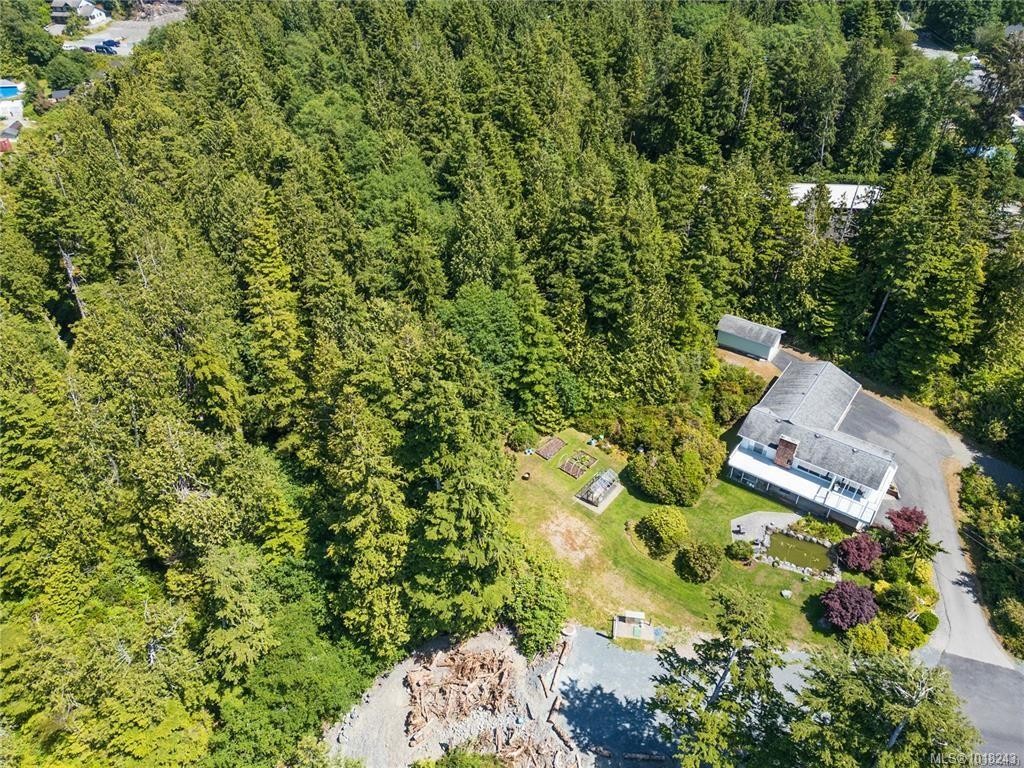 270 Cedar St, Tofino, BC