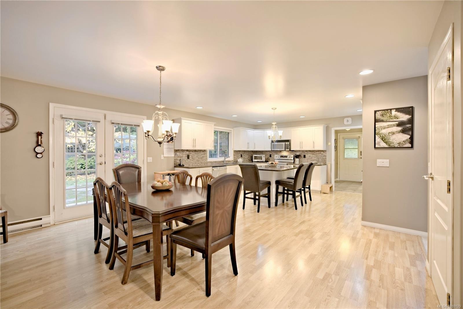 178 Elizabeth Dr, Salt Spring, BC