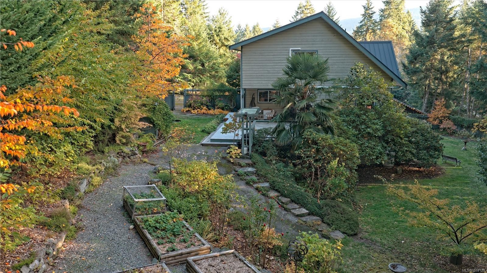 178 Elizabeth Dr, Salt Spring, BC