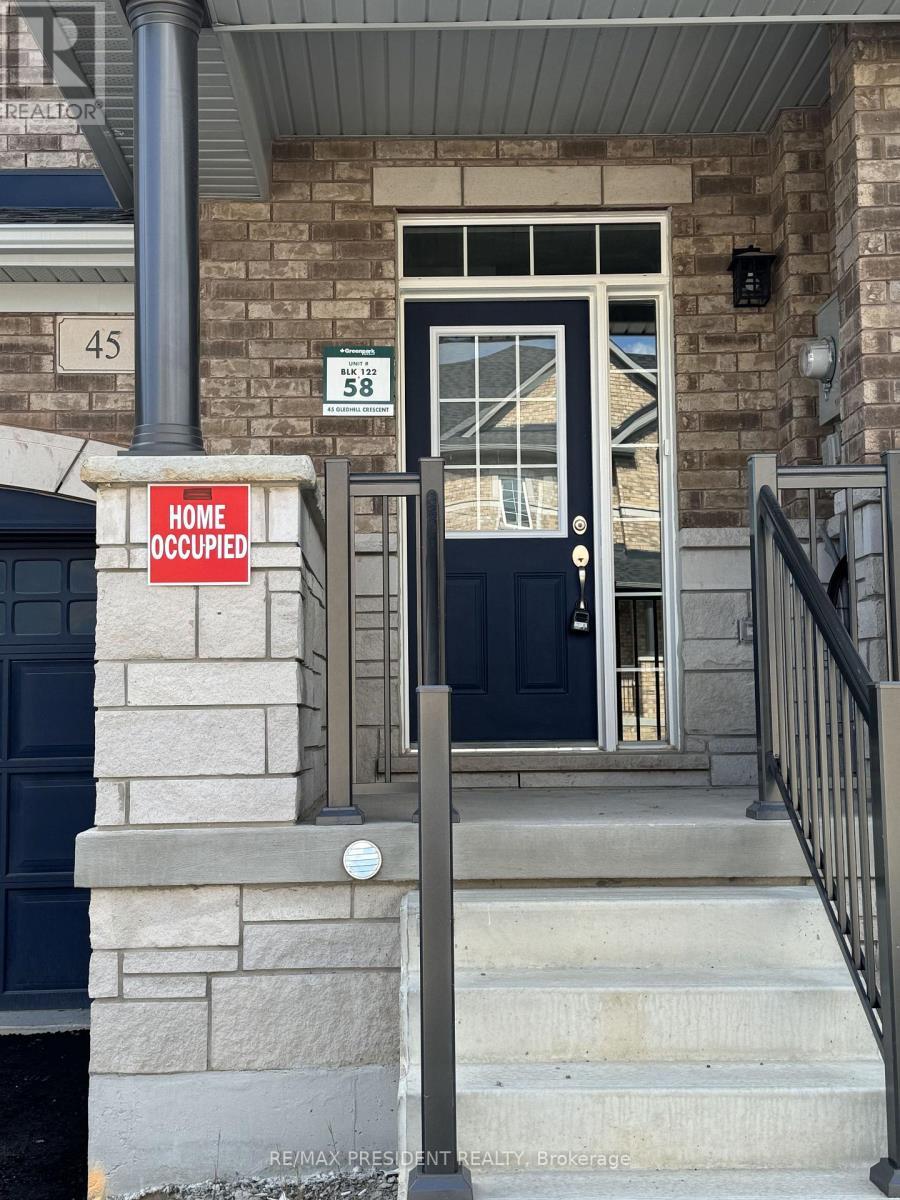 45 Gledhill Crescent, Cambridge, ON - Outdoor