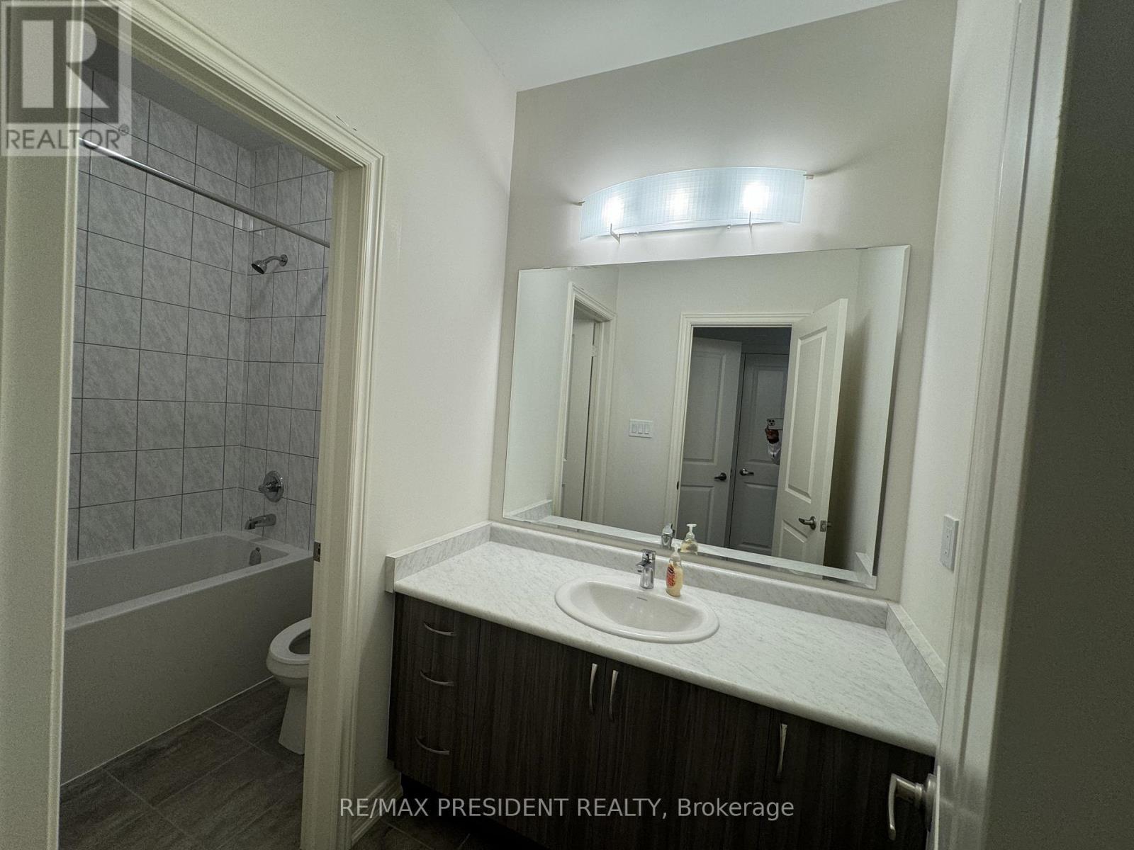 45 Gledhill Crescent, Cambridge, ON - Indoor Photo Showing Bathroom