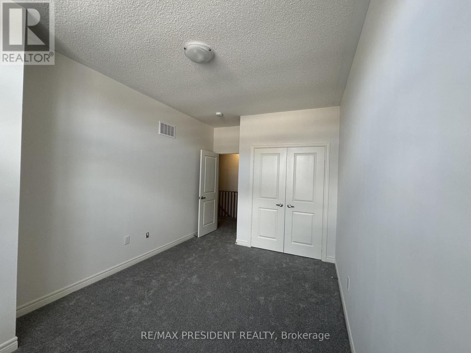 45 Gledhill Crescent, Cambridge, ON - Indoor Photo Showing Other Room