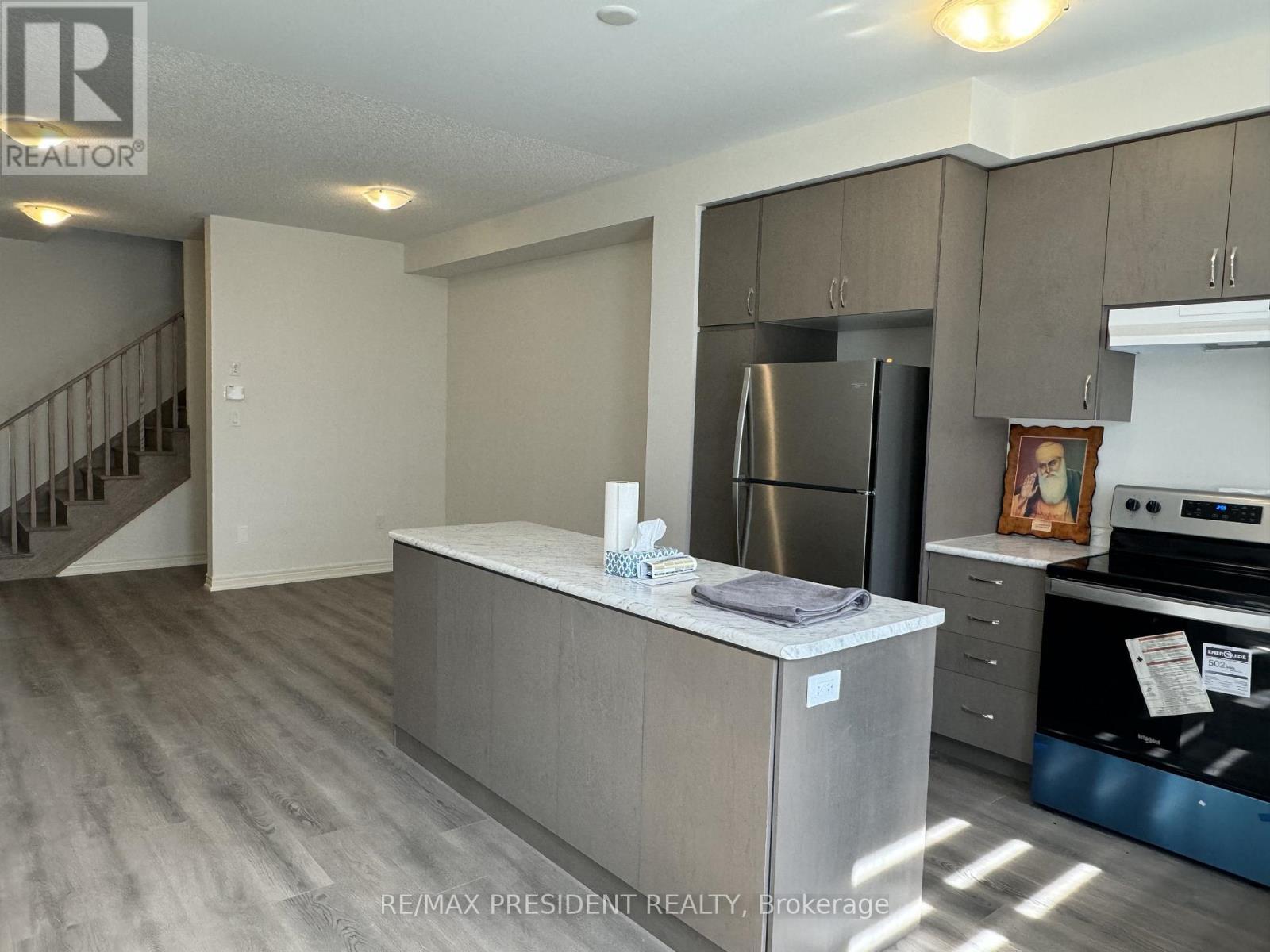 45 Gledhill Crescent, Cambridge, ON - Indoor Photo Showing Kitchen