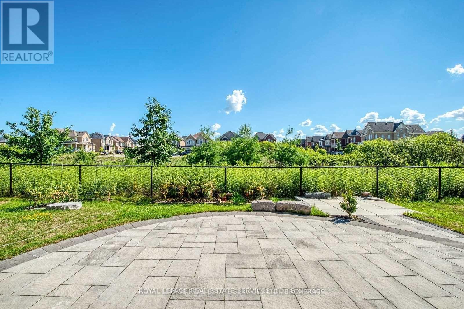 69 Card Lumber Crescent, Vaughan, ON - Outdoor