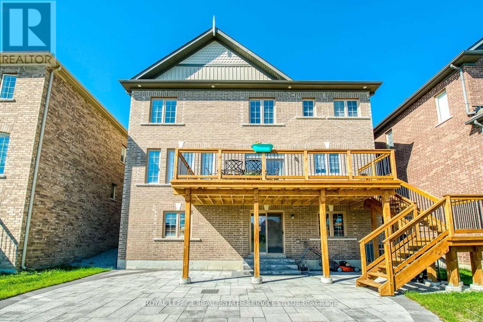 69 Card Lumber Crescent, Vaughan, ON - Outdoor With Deck Patio Veranda With Exterior