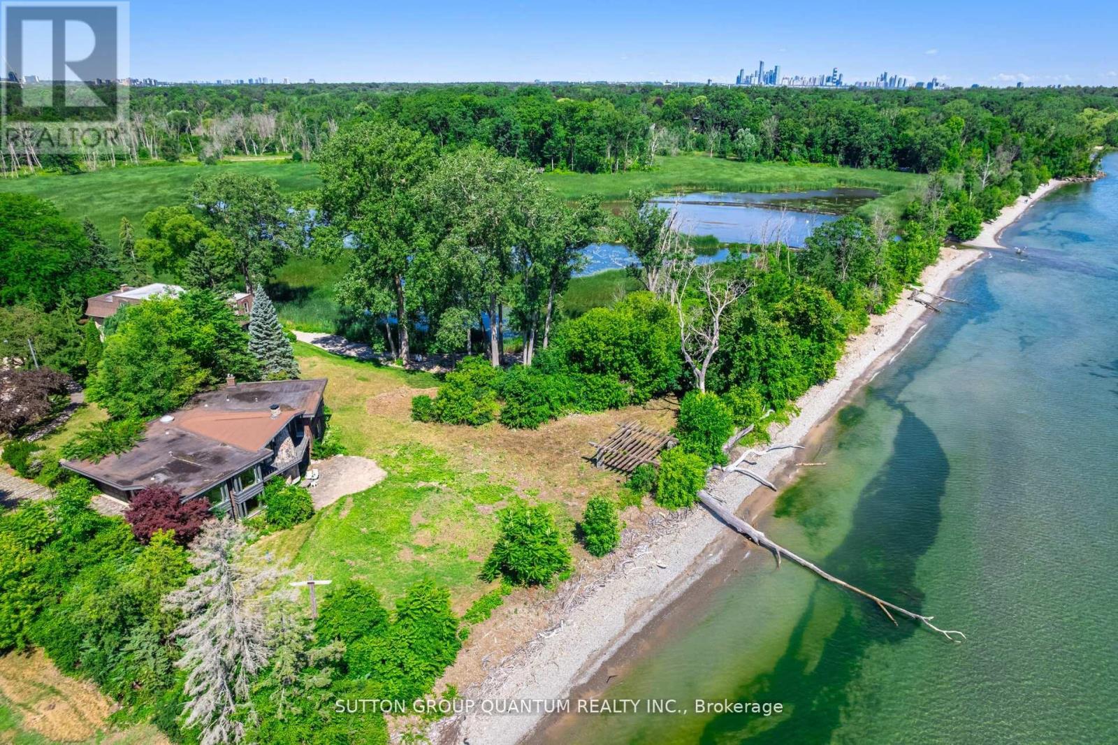 1390 Captain Court, Mississauga, ON - Outdoor With Body Of Water