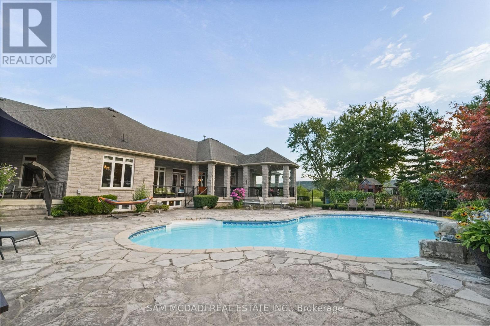 5431 Appleby Line, Burlington, ON