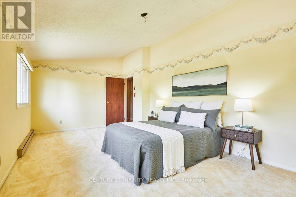 1 Goodland Gate, Toronto (Agincourt South-Malvern West), ON - Indoor Photo Showing Bedroom