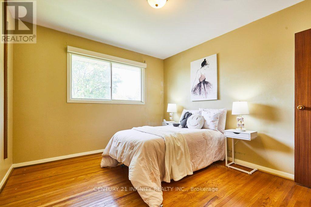 1 Goodland Gate, Toronto (Agincourt South-Malvern West), ON - Indoor Photo Showing Bedroom