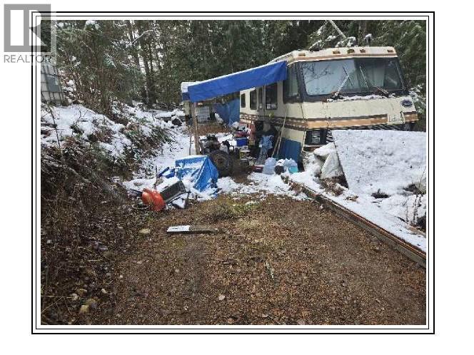 6601 Nixon Road, Appledale, BC