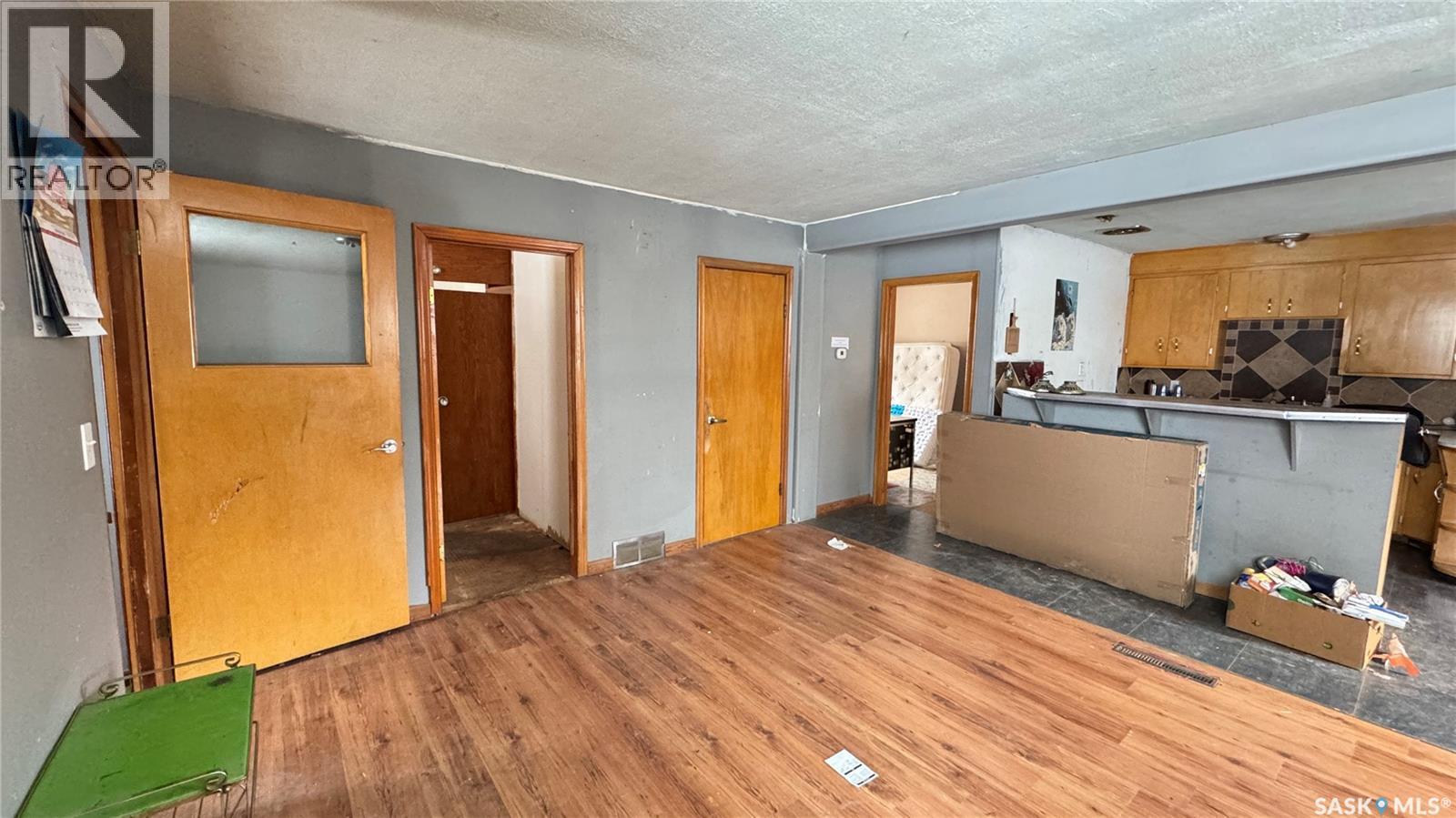 501 2Nd Street, Kenaston, SK - Indoor