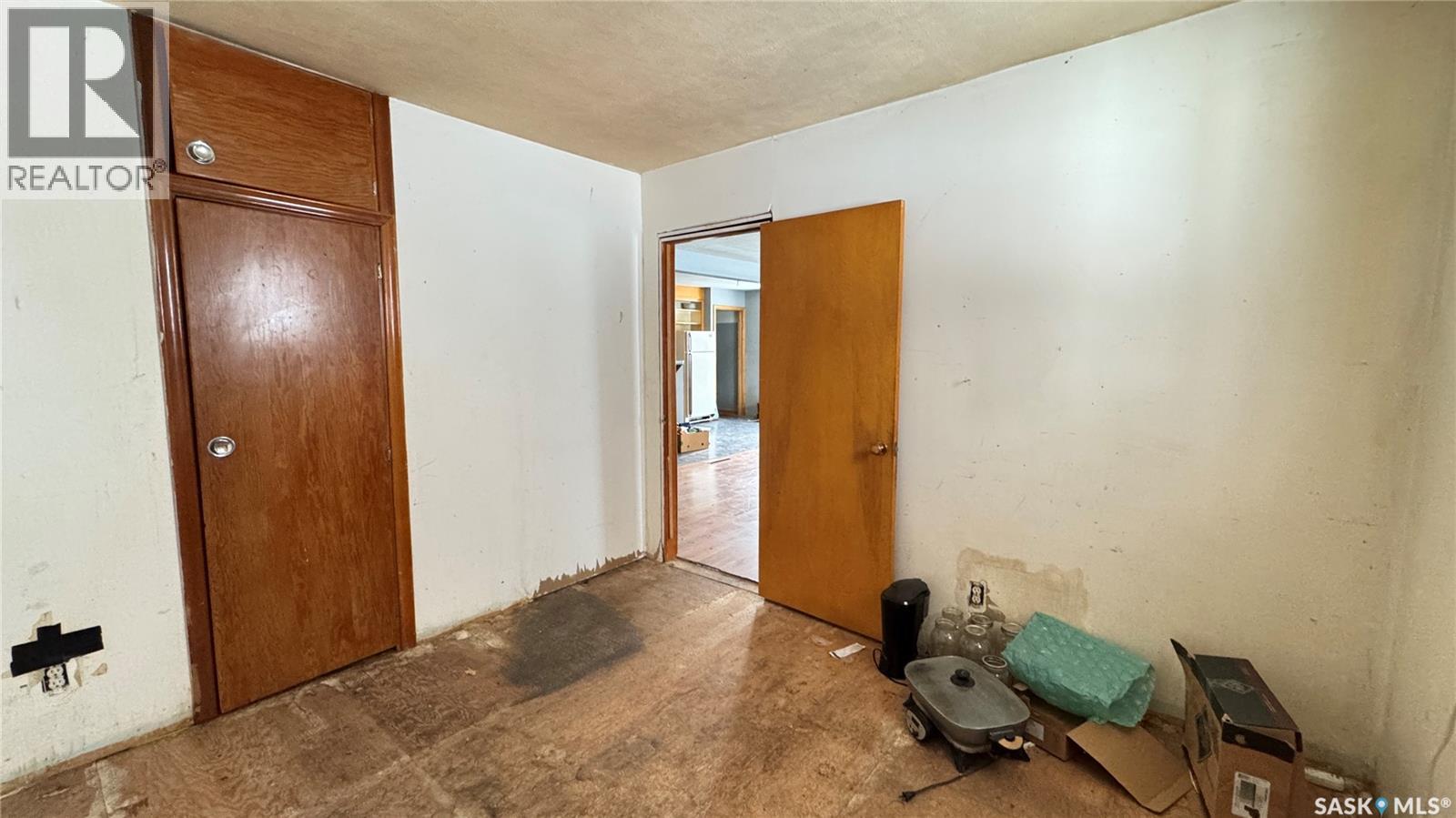 501 2Nd Street, Kenaston, SK - Indoor Photo Showing Other Room